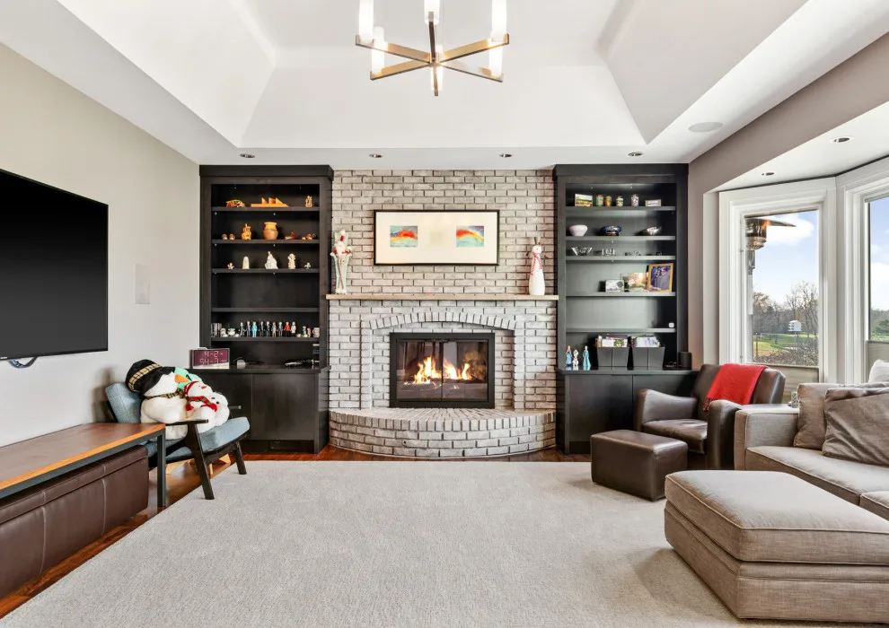 A Shift in the Western Suburbs by Airoom Architects-Builders-Remodelers - Photo 6