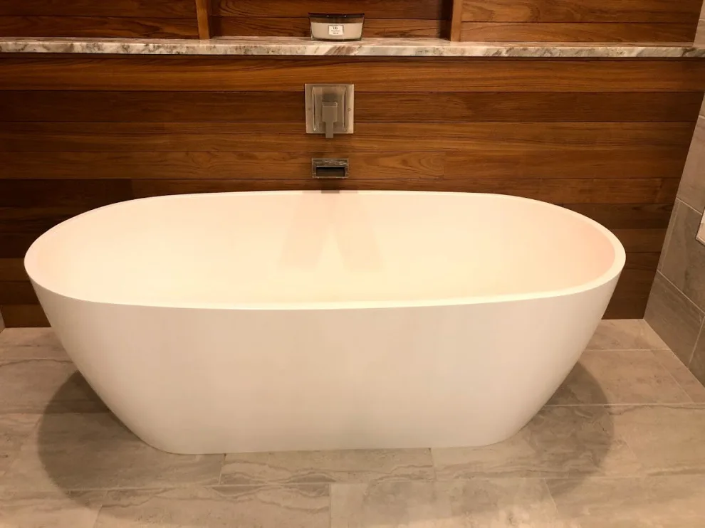 Aberdeen Primary Bathroom by Whitney Garrett / Kenwood Kitchens - Photo 17