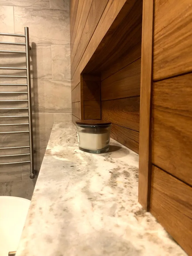 Aberdeen Primary Bathroom by Whitney Garrett / Kenwood Kitchens - Photo 18