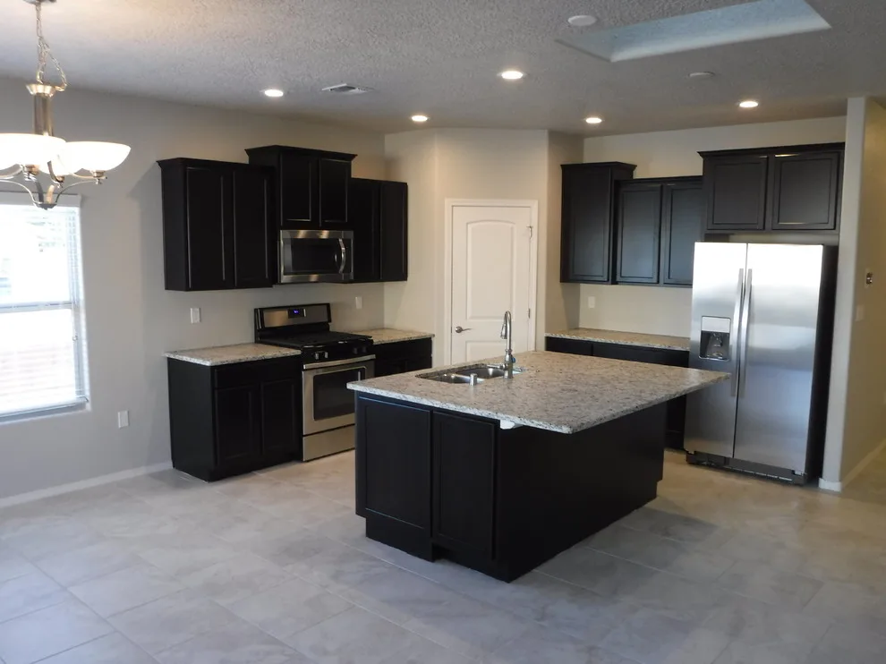 Hug Homes by Creative Countertops, Cabinets & More - Photo 9