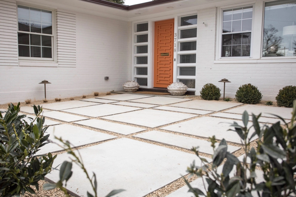 Modern Lanscaping by Lynchburg Landscapes, Inc. - Photo 3