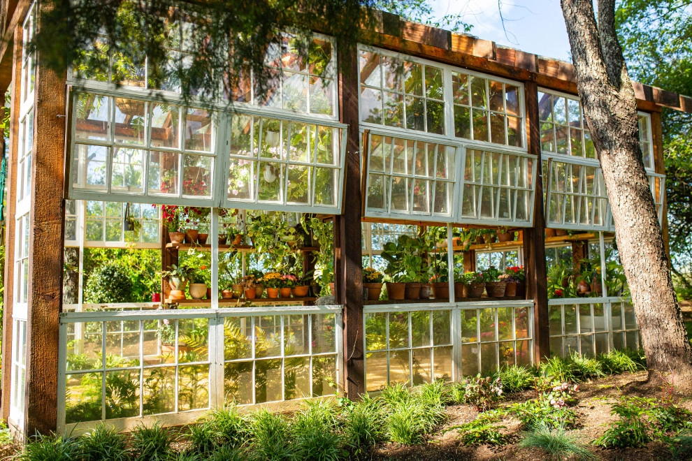 Greenhouse by Lynchburg Landscapes, Inc. - Photo 6