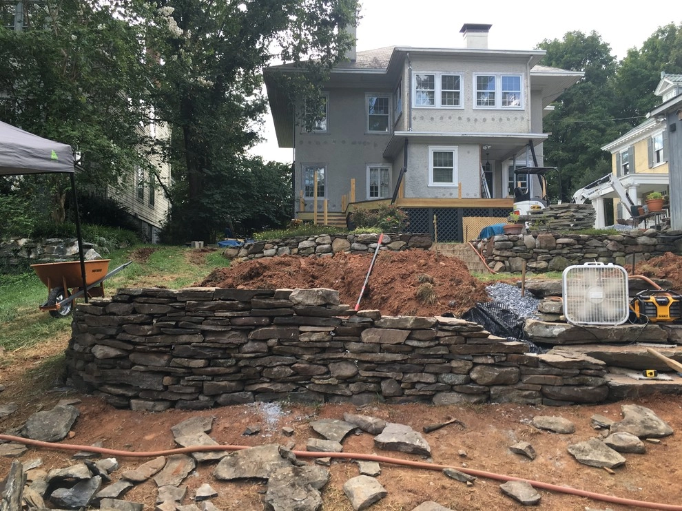Lynchburg Landscapes, Inc. - Photo 9