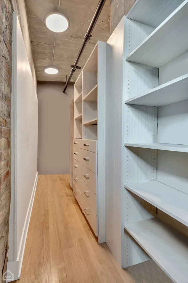 1017 W. Washington Blvd, West Loop Penthouse in Chicago by Cabanilla Design Collective - Photo 11