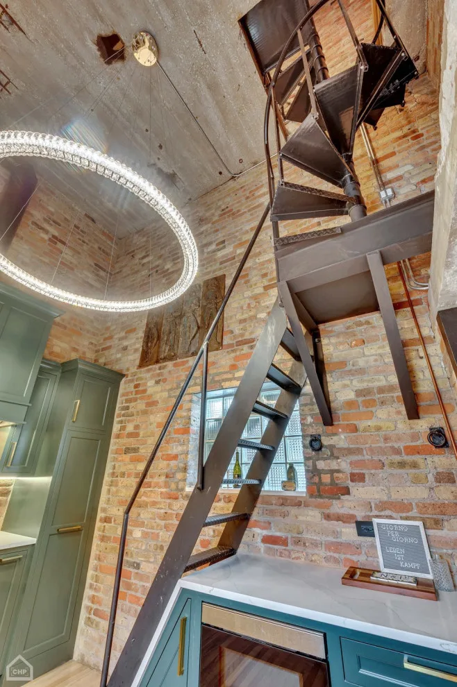 1017 W. Washington Blvd, West Loop Penthouse in Chicago by Cabanilla Design Collective - Photo 24