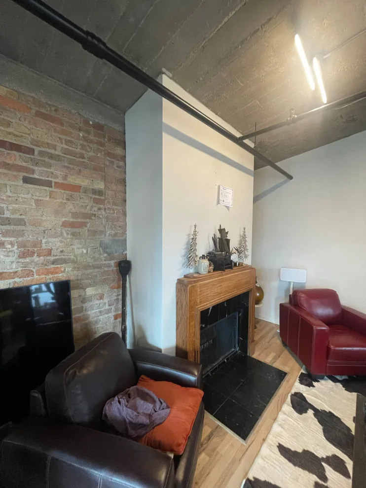 1017 W. Washington Blvd, West Loop Penthouse in Chicago by Cabanilla Design Collective - Photo 14