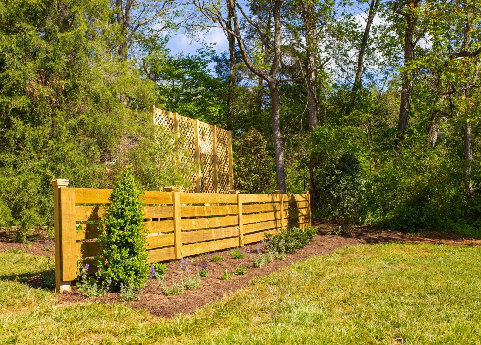 Greenhouse by Lynchburg Landscapes, Inc. - Photo 3
