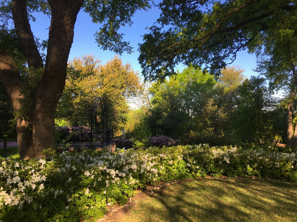 Historic Fort Worth Estate Garden by M. M. Moore Construction Company, Inc. - Photo 15