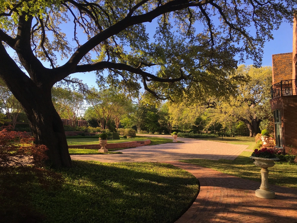 Historic Fort Worth Estate Garden by M. M. Moore Construction Company, Inc. - Photo 29
