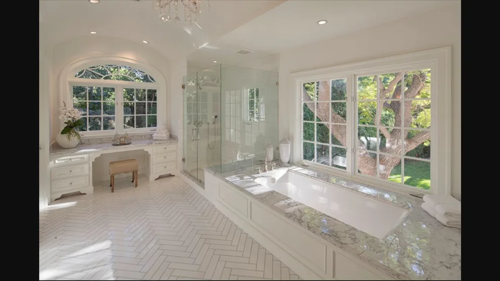 Meridian Kitchen And Bath - Photo 6