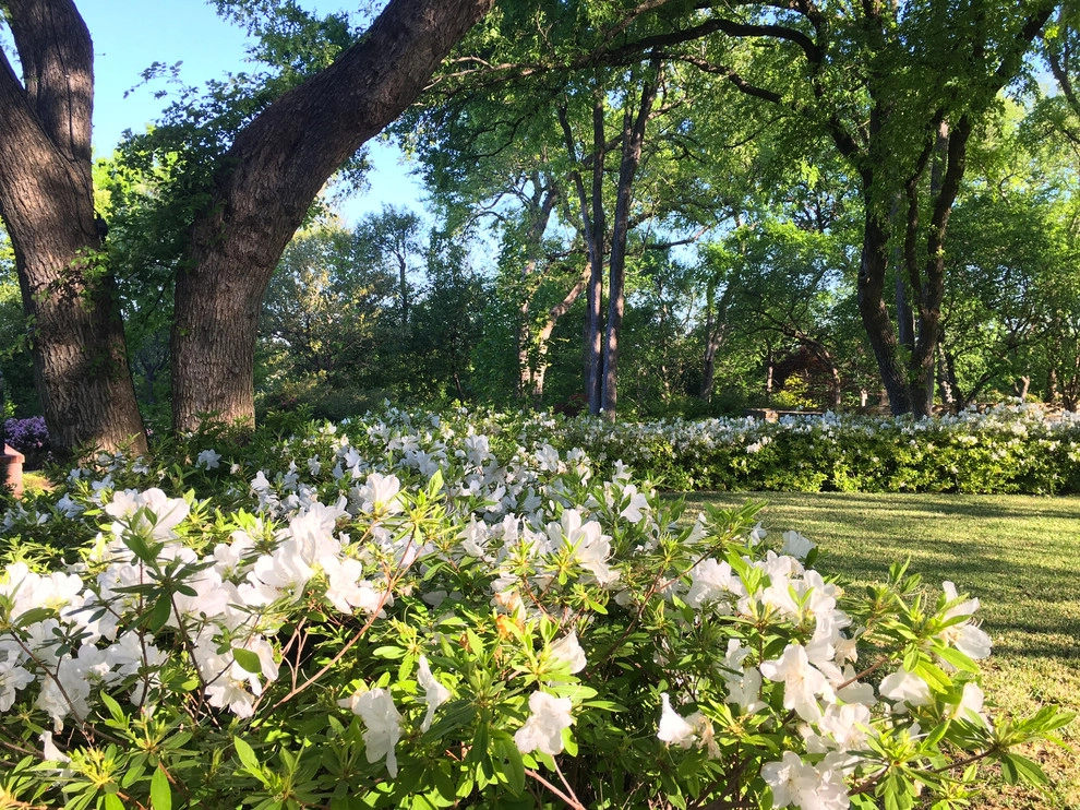 Historic Fort Worth Estate Garden by M. M. Moore Construction Company, Inc. - Photo 37