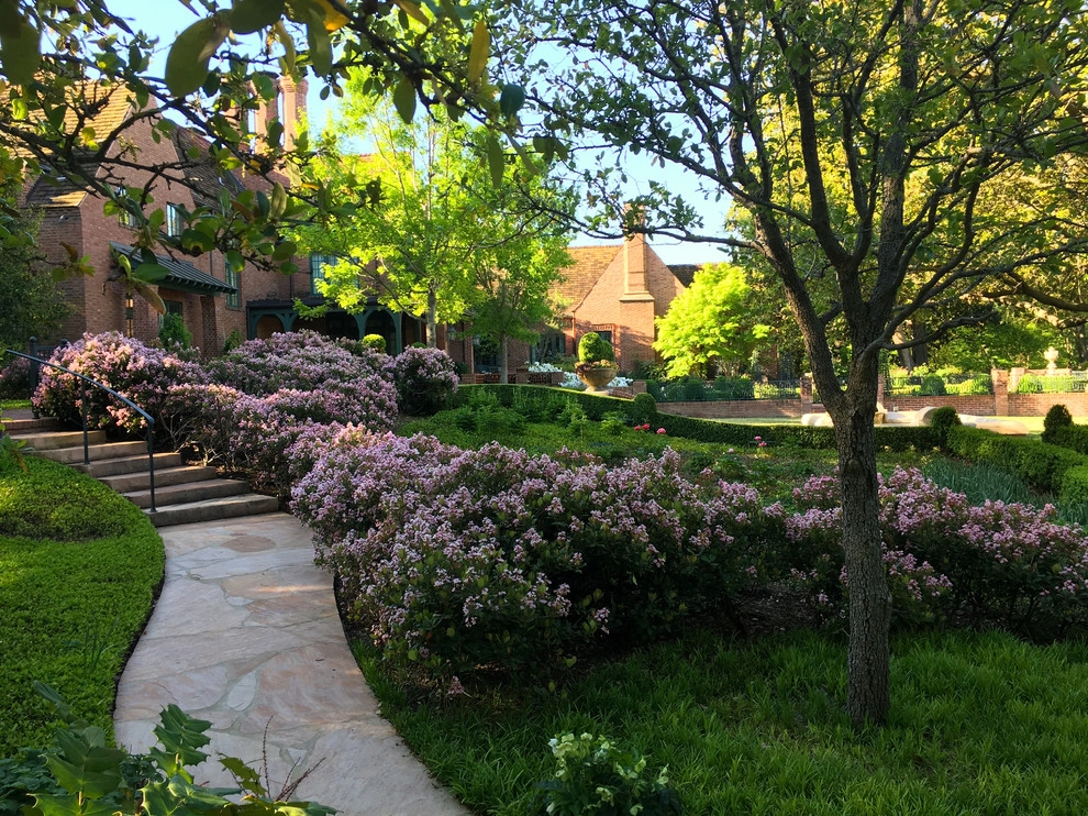 Historic Fort Worth Estate Garden by M. M. Moore Construction Company, Inc. - Photo 8