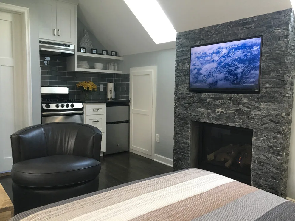 A garage and an apartment combined. by Jacobson Construction - Photo 4