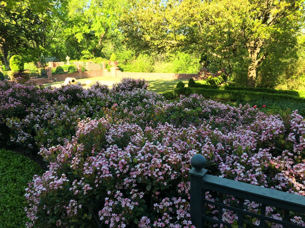 Historic Fort Worth Estate Garden by M. M. Moore Construction Company, Inc. - Photo 33