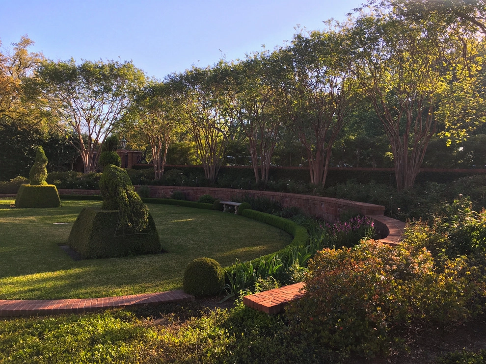 Historic Fort Worth Estate Garden by M. M. Moore Construction Company, Inc. - Photo 21