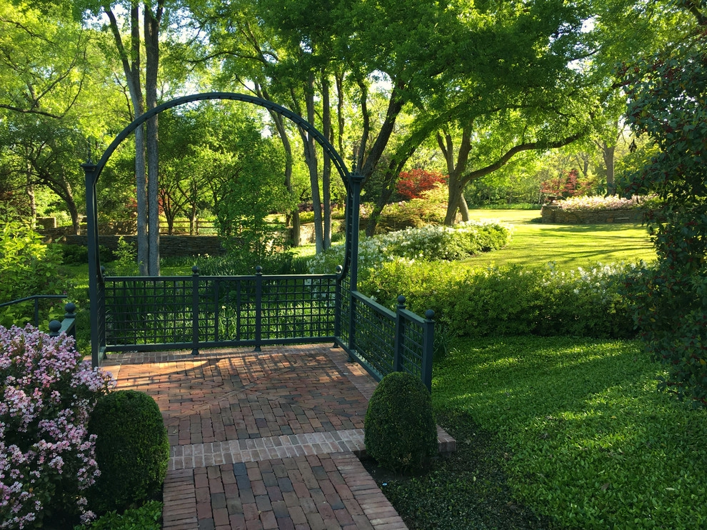 Historic Fort Worth Estate Garden by M. M. Moore Construction Company, Inc. - Photo 17