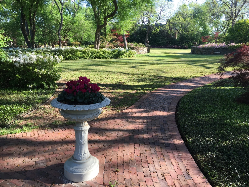 Historic Fort Worth Estate Garden by M. M. Moore Construction Company, Inc. - Photo 11
