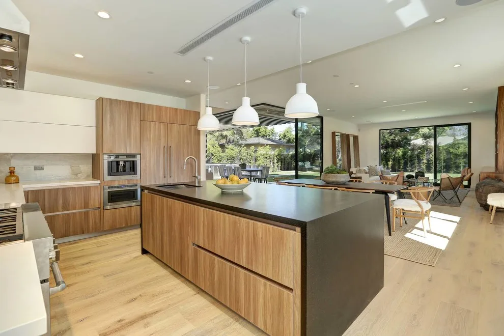 Alaseba by Legacy Millworks, Inc. - Photo 11