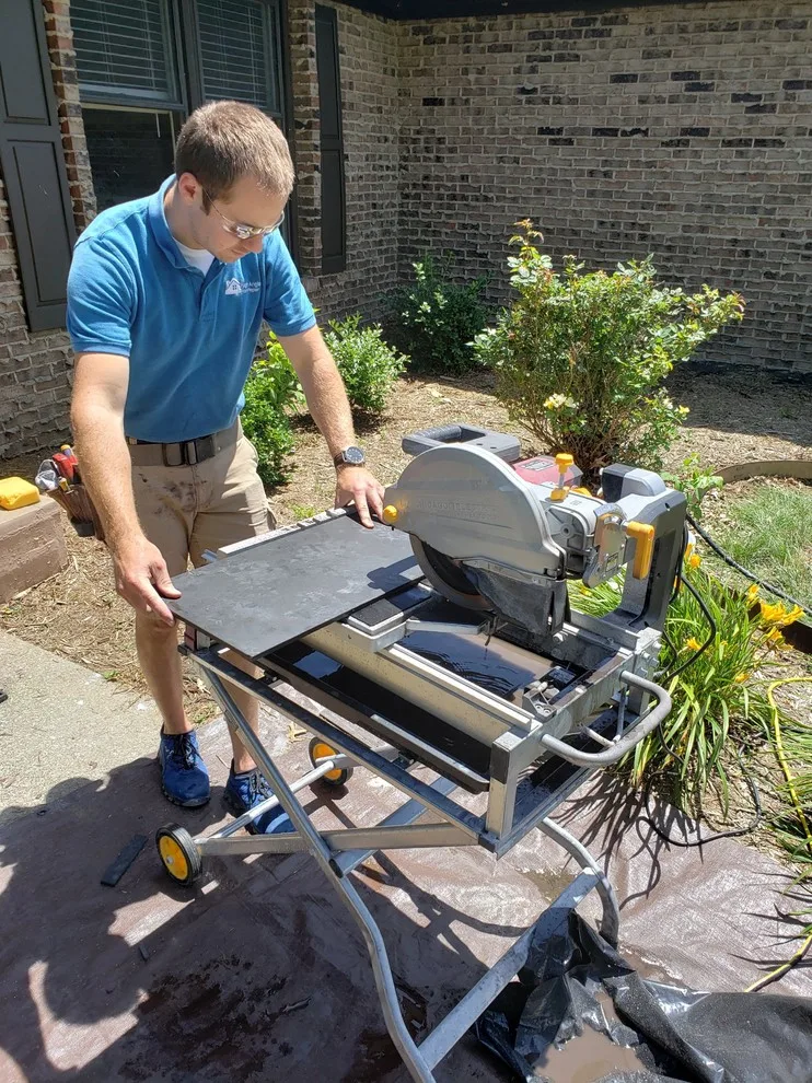 Right Angle Home Repair - Photo 4