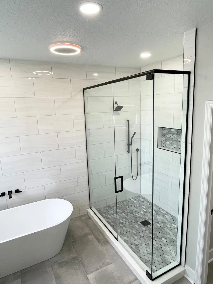 Arcila Comprehensive Home Renovation by Collins Kitchen And Bath - Photo 4