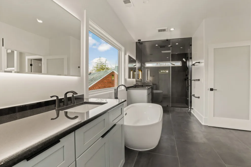 Arlington, Virginia - Custom Home Development by LUKA Design And Build - Photo 9