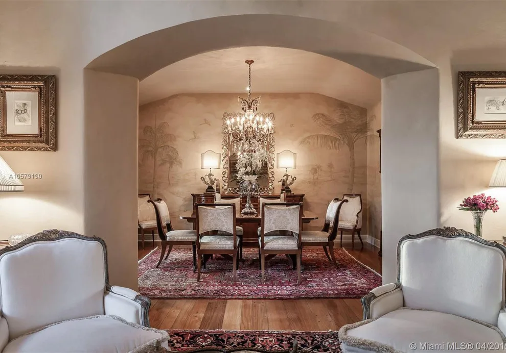 Art Deco Residence in Coral Gables by Orange Home - Design | Remodel | Build - Photo 8