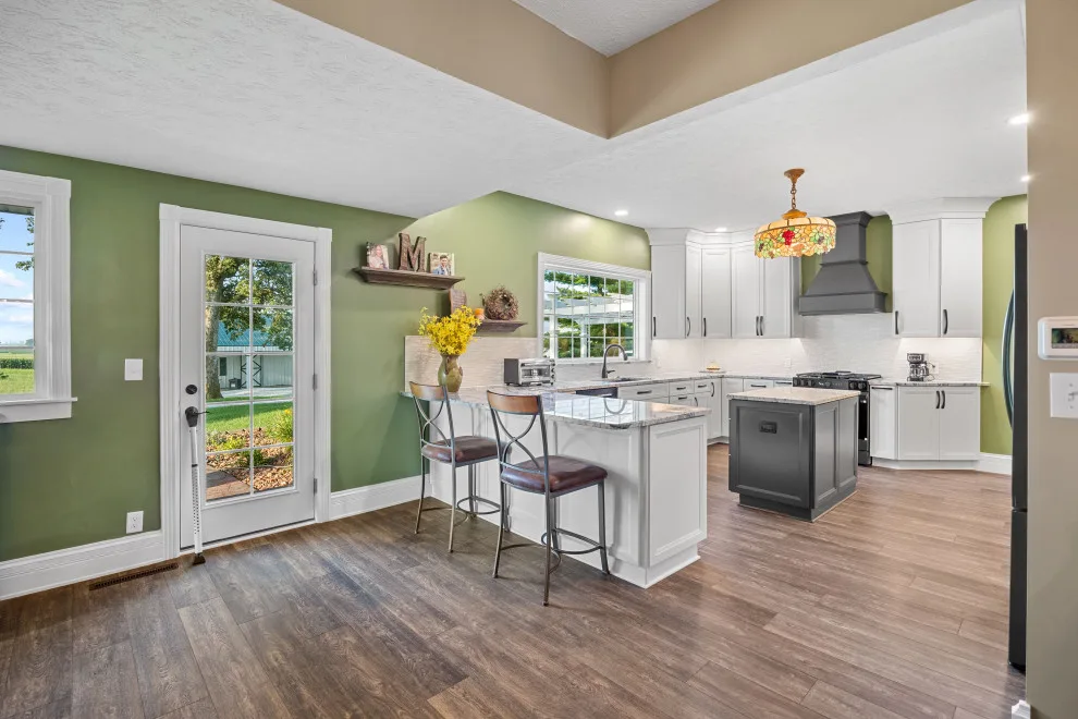 Horizon Custom Build & Remodel - Photo 11