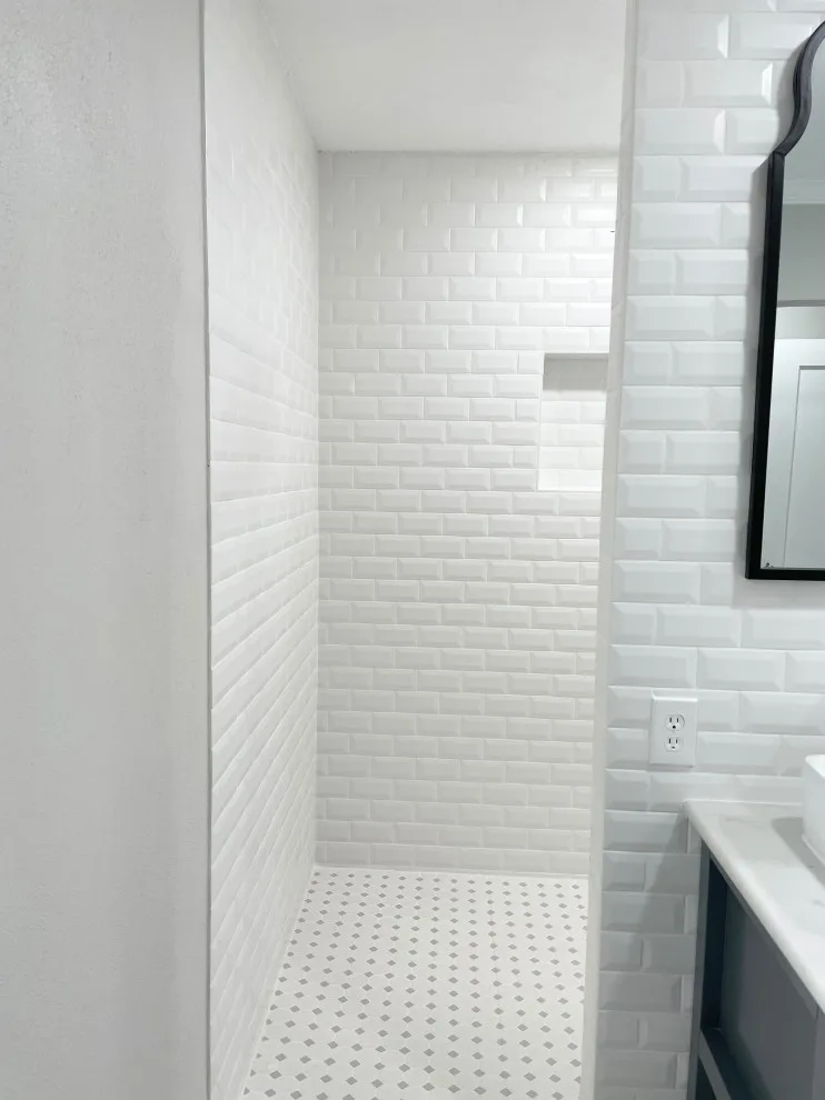 Vaughn Construction - Photo 8