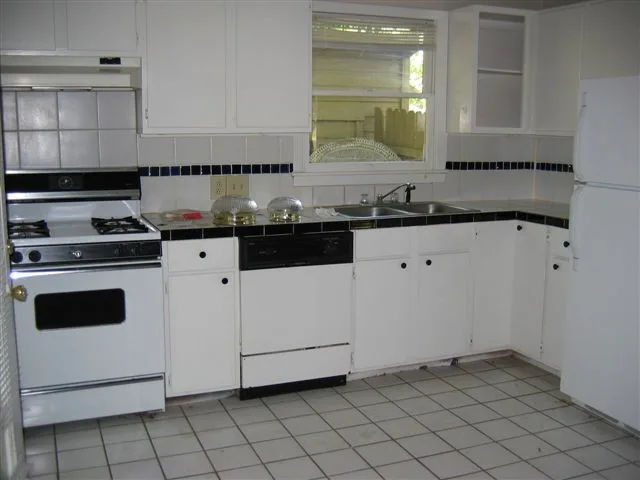 Austin Classic Kitchen Renovation by Round Rock Restoration - Photo 3