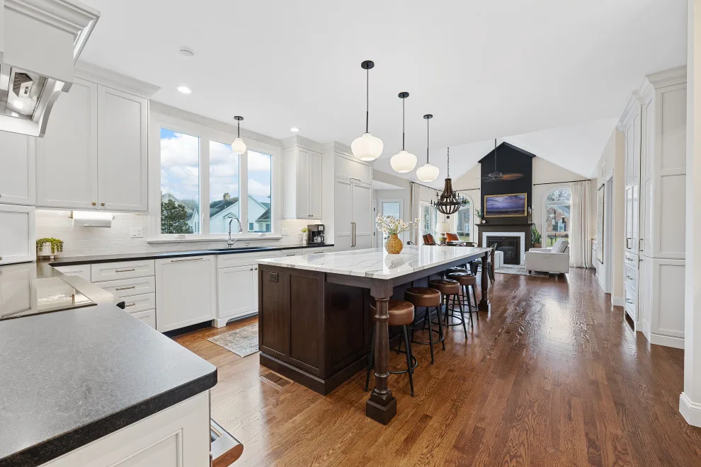 B and E, Chesterfield, Missouri by Cabinetry By Design - Photo 7