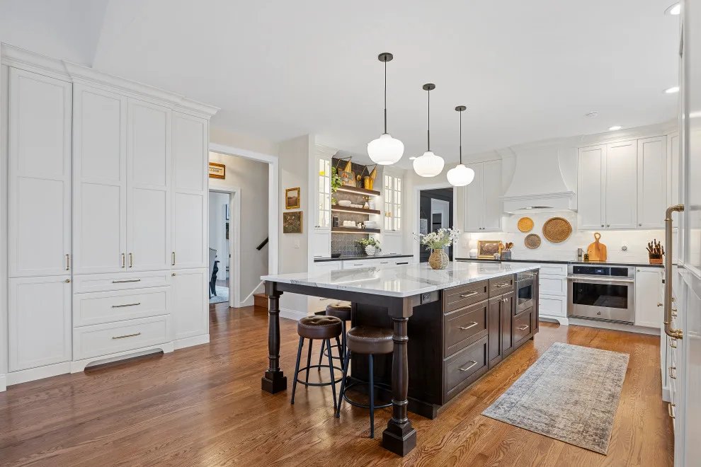 B and E, Chesterfield, Missouri by Cabinetry By Design - Photo 12