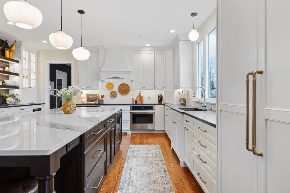 B and E, Chesterfield, Missouri by Cabinetry By Design - Photo 11