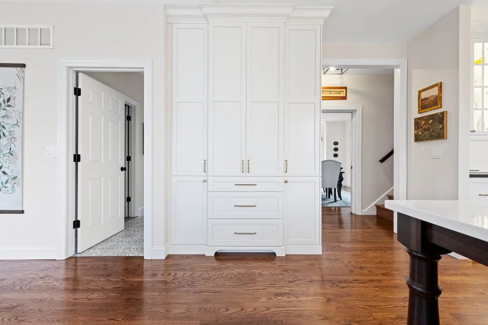 B and E, Chesterfield, Missouri by Cabinetry By Design - Photo 16
