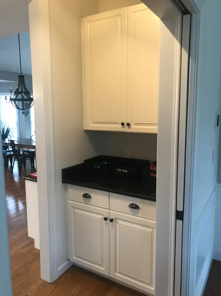 B and E, Chesterfield, Missouri by Cabinetry By Design - Photo 10