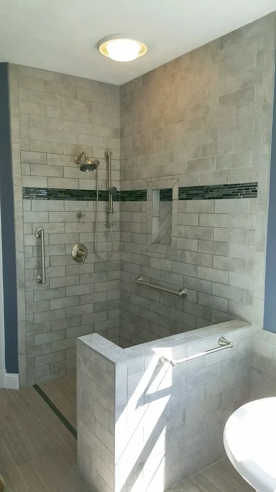 Bailey Primary Bath by Sidney Enterprises - Photo 2
