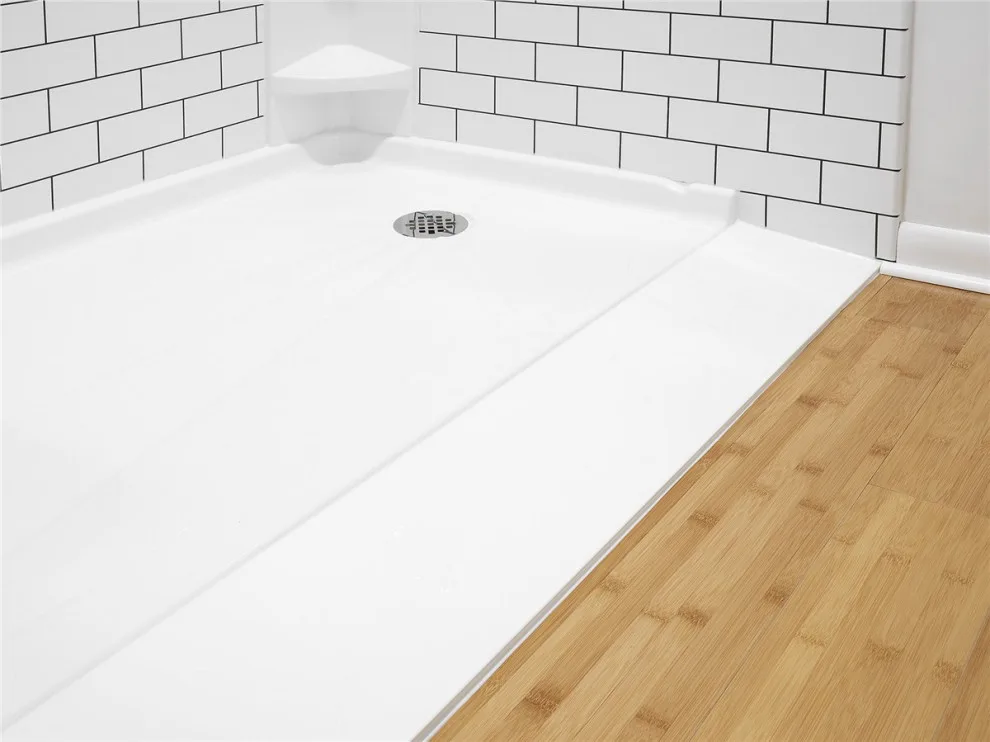 Accessible and Low-Threshold Showers by Bath Planet Of West Georgia - Photo 3