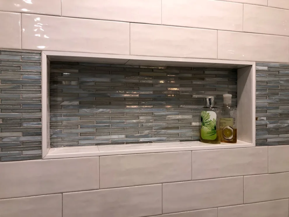 Barrington Primary Bathroom by Whitney Garrett / Kenwood Kitchens - Photo 20