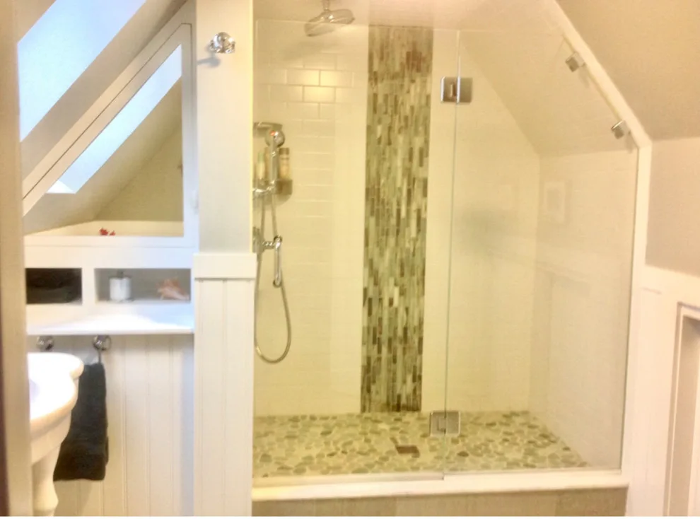 Restrooms by Red Door Kitchen & Bath Studio - Photo 29