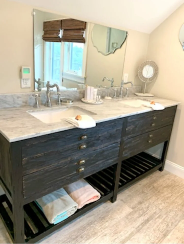 Restrooms by Red Door Kitchen & Bath Studio - Photo 2