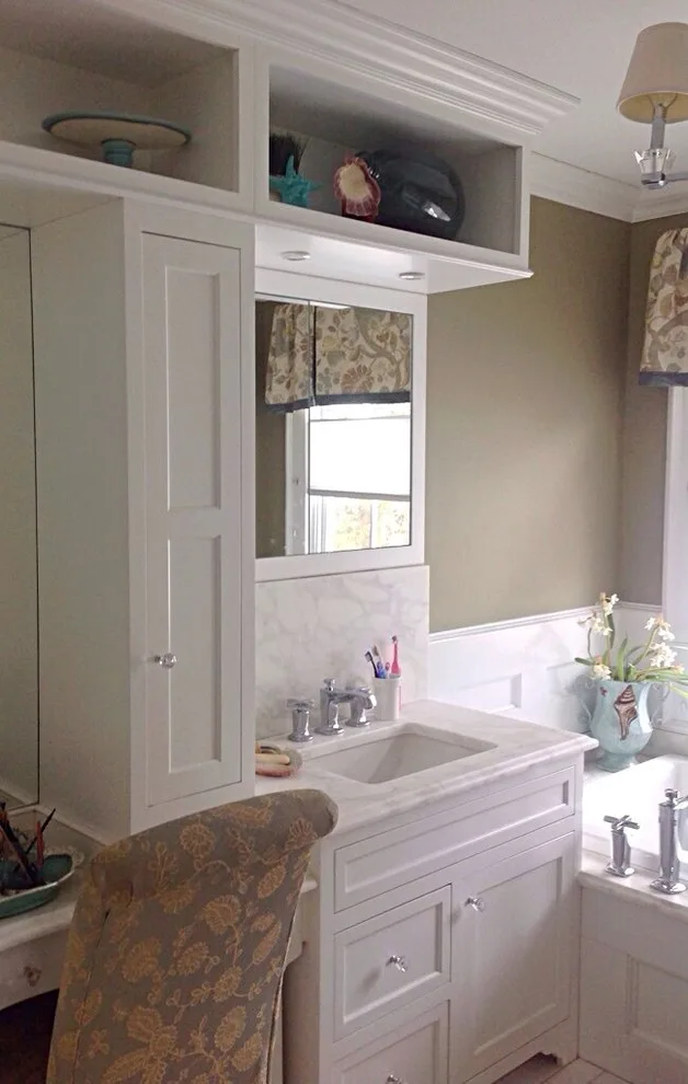 Restrooms by Red Door Kitchen & Bath Studio - Photo 37