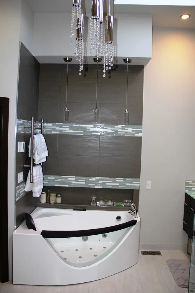 The latest contemporary design by Custom Professional Remodeling, Inc - Photo 3