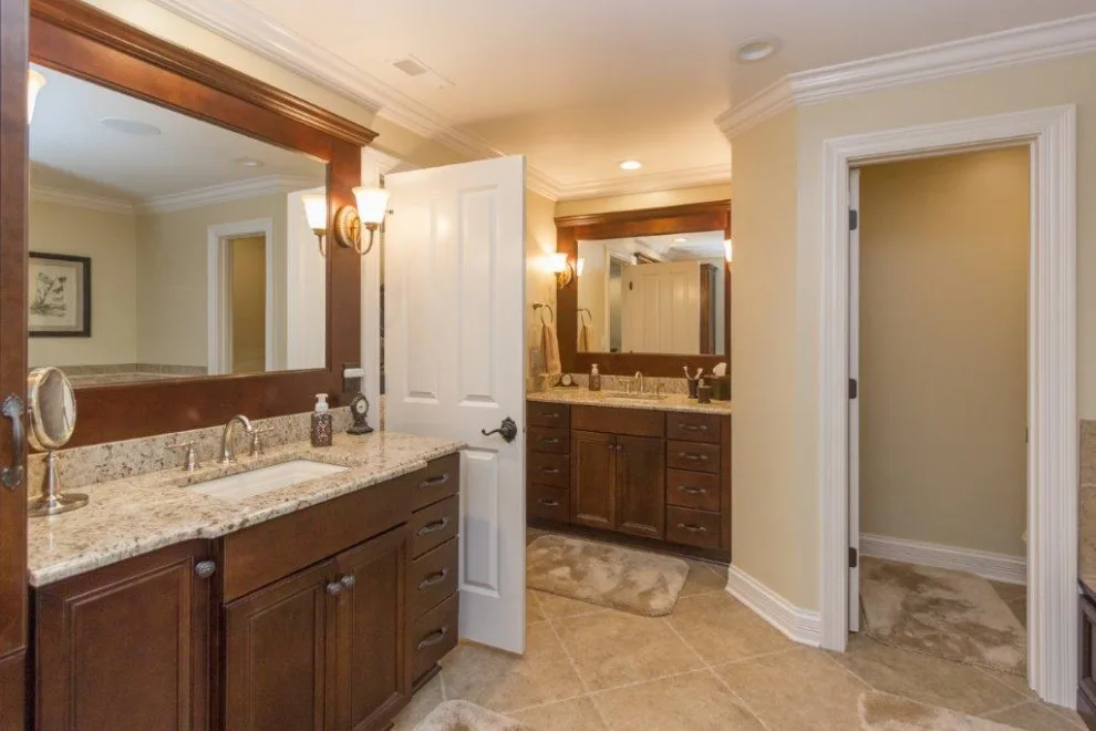 Restroom by Drexel Interiors - Photo 8