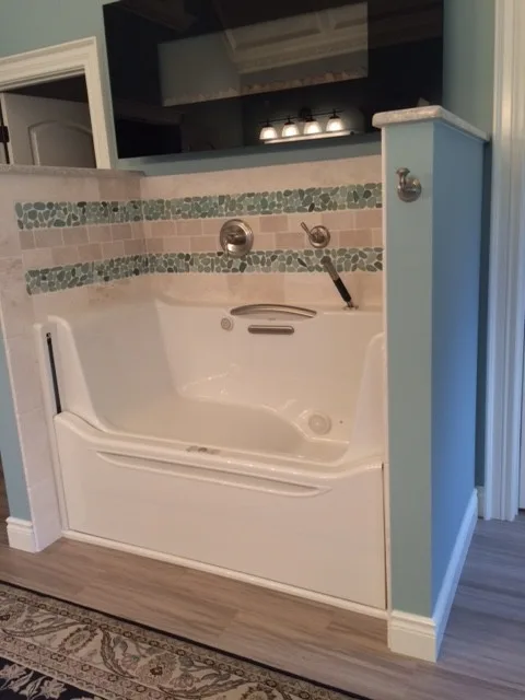 Restroom Showcase by CARR "The Kitchen & Bath TEAM - Photo 11