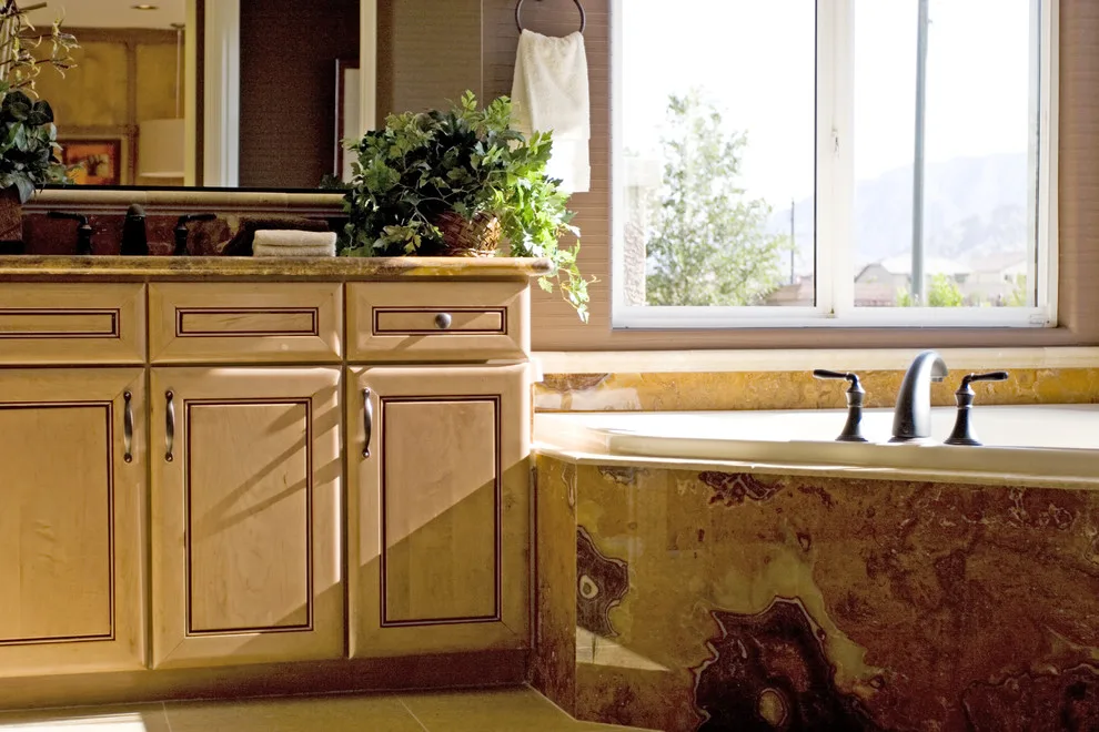 Restroom (2) by Refresh And Build - Photo 4