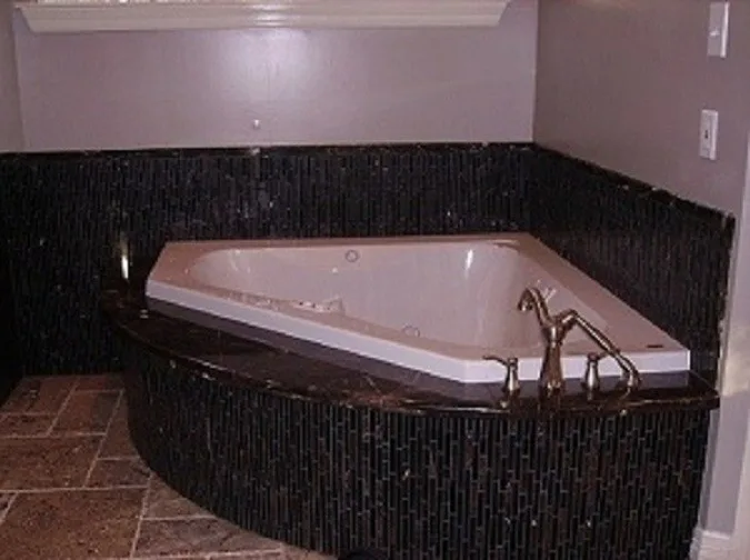 Restroom Initiatives by Texas Hometown Remodeling - Photo 7