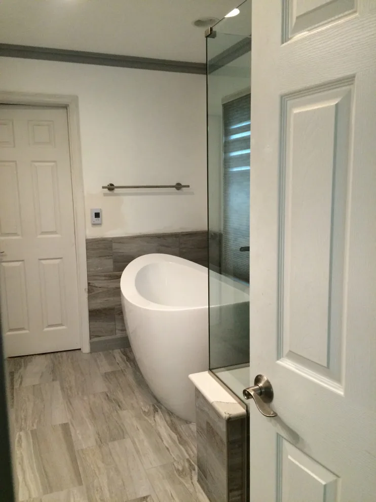 Barnhill Primary Bathroom Renovation by Designs By Mary-Ann Pugh - Photo 8