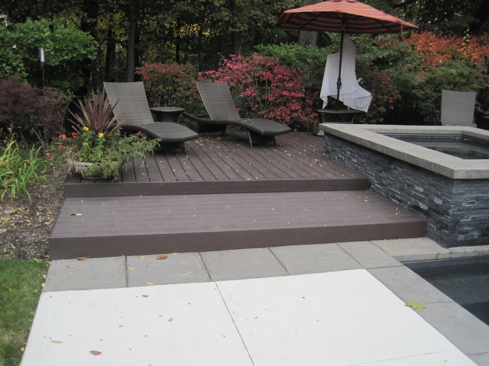 Rooftop, Patio, Backyard and Pool Decks by Anne Roberts Gardens, Inc. - Photo 10