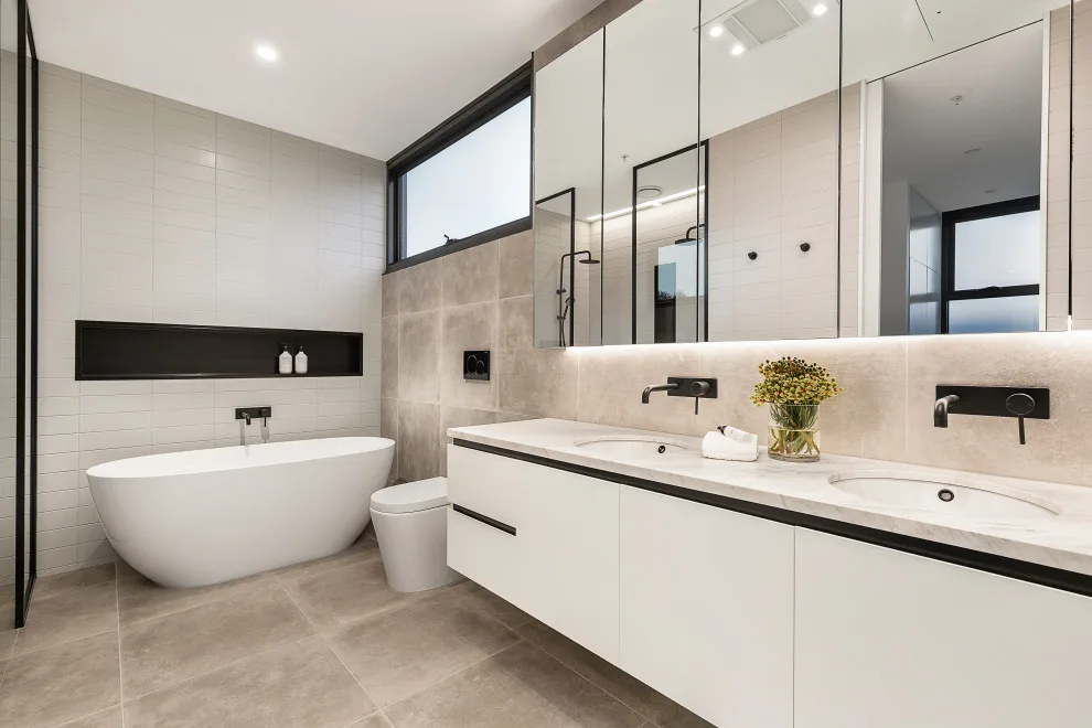 Lia Construction - Photo 12