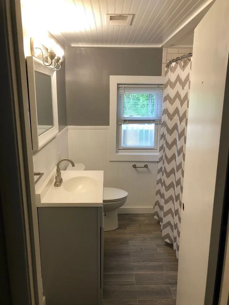 Custom Tile And Remodeling. - Photo 4