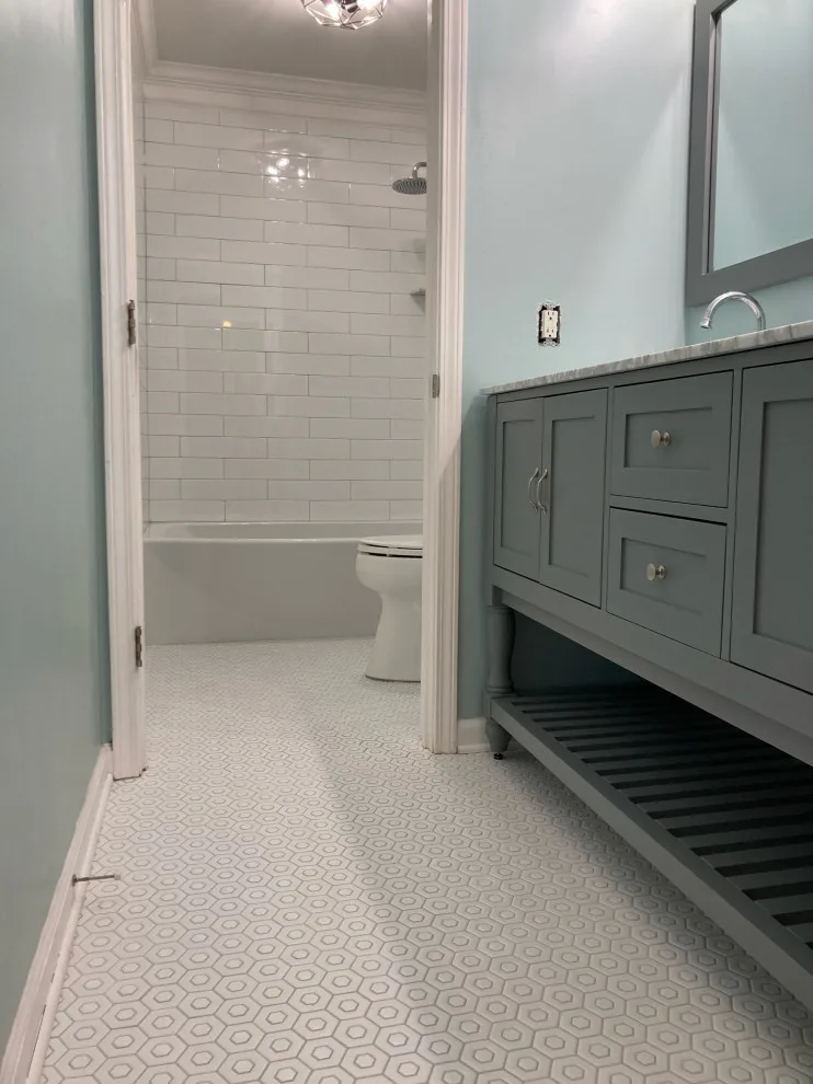 Custom Tile And Remodeling. - Photo 14